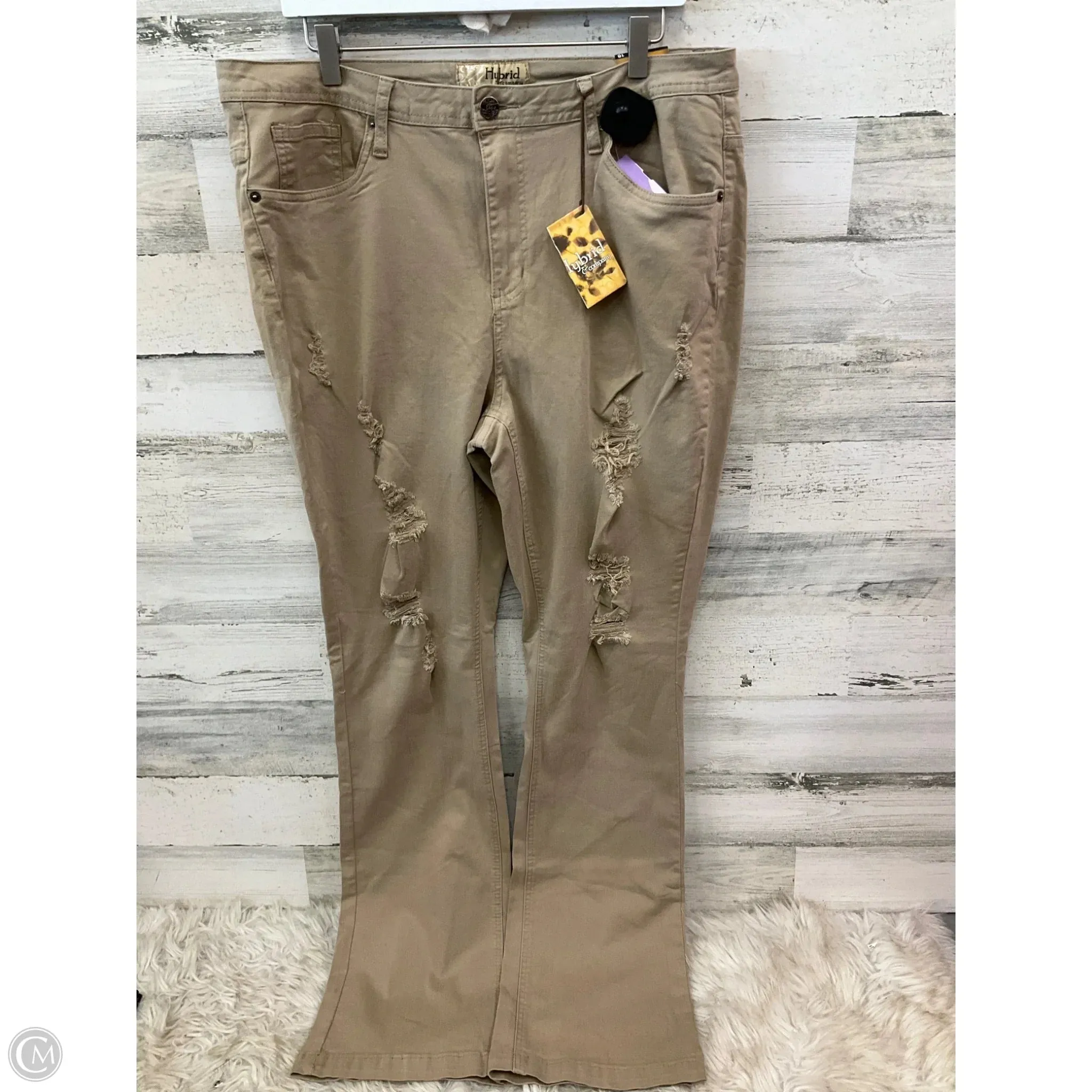 Jeans Flared By Clothes Mentor In Beige. Size: 16